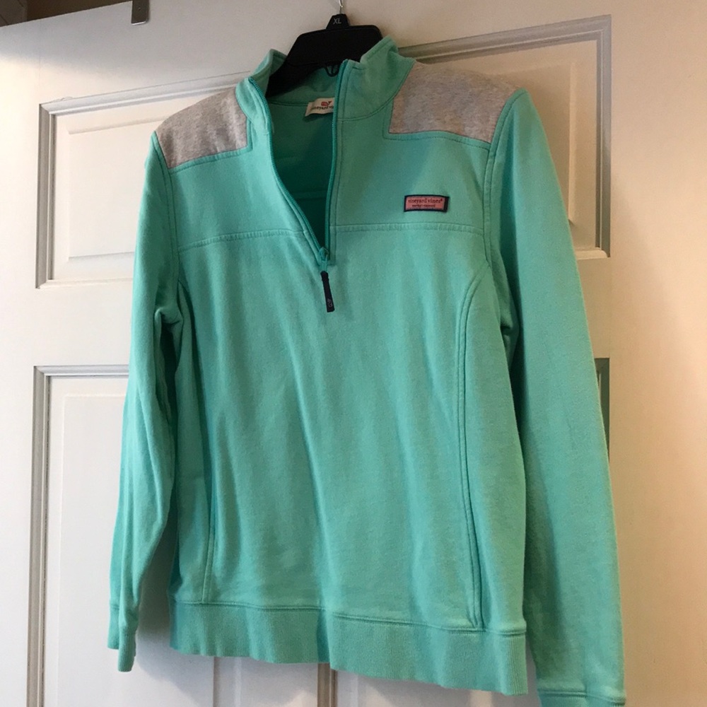 Vineyard vines pullover
